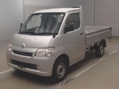 Toyota TownAce Truck