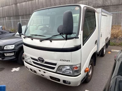 Toyota DYNA