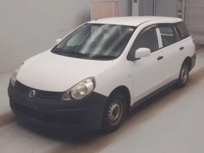 Nissan AD