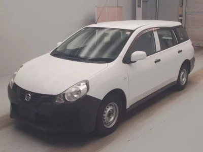 Nissan AD