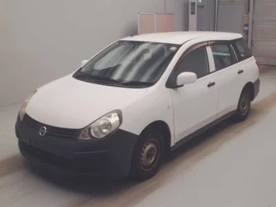 Nissan AD