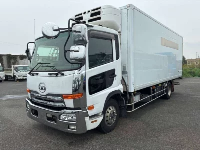 Nissan CONDOR