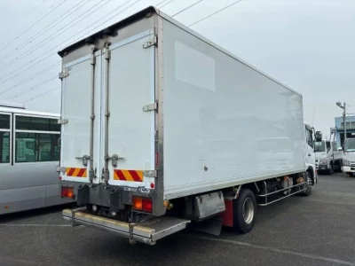 Nissan CONDOR