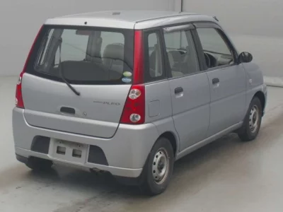 Subaru Pleo