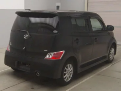 Toyota bB