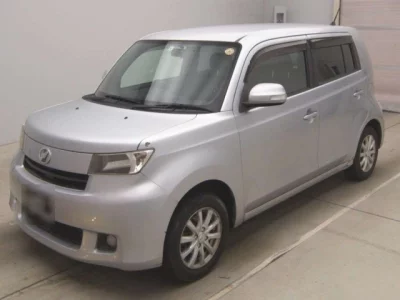 Toyota bB