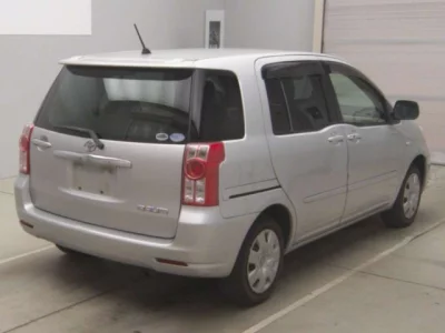 Toyota Raum
