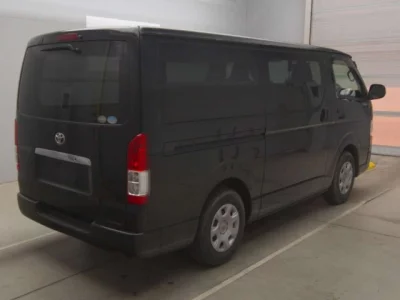 Toyota RegiusAce