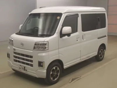 Toyota Pixis Van