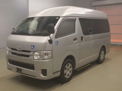 Toyota RegiusAce