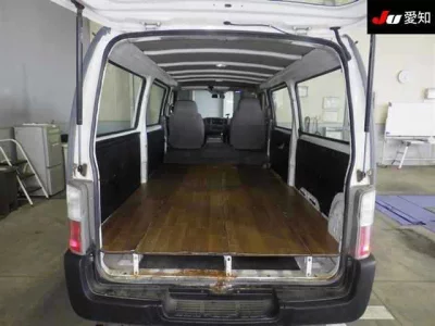Nissan CARAVAN