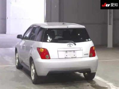 Toyota IST