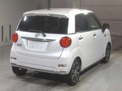 Toyota PIXIS JOY