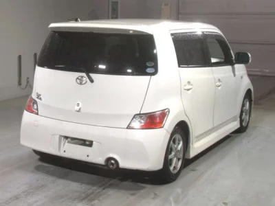 Toyota bB