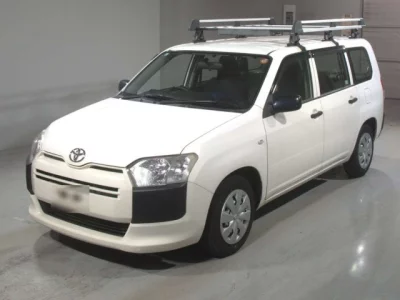 Toyota SUCCEED