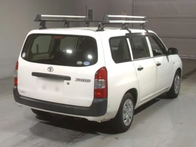 Toyota SUCCEED