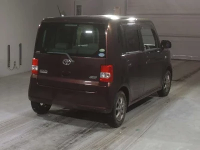 Toyota PIXIS SPACE