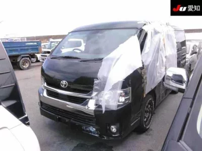 Toyota HIACE VAN