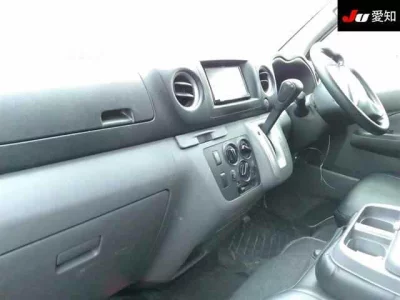 Nissan CARAVAN