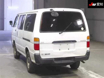 Toyota HiAce Van
