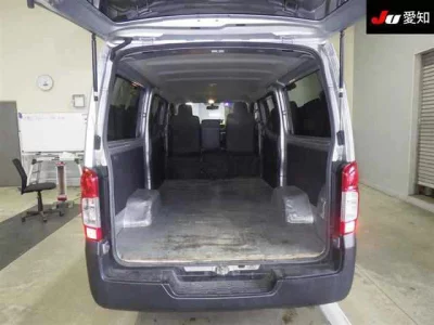 Nissan Caravan