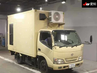 Toyota DYNA