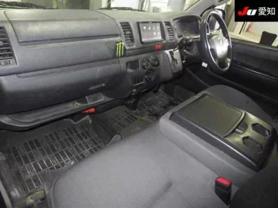 Toyota RegiusAce