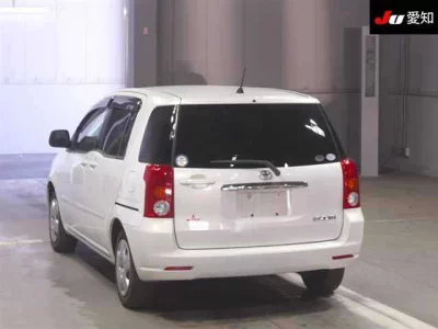 Toyota Raum