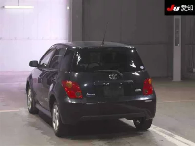Toyota Ist