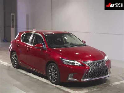 Lexus CT200h