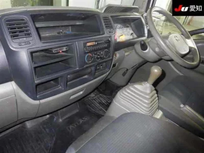 Nissan ATLAS