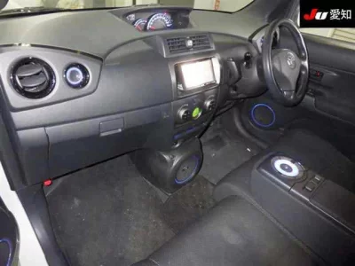 Toyota bB