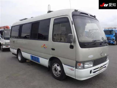 Toyota COASTER