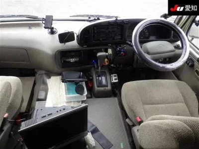Toyota COASTER