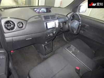Toyota bB