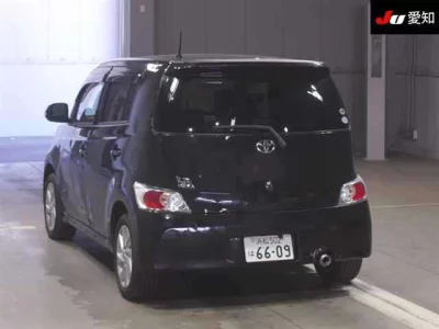 Toyota bB