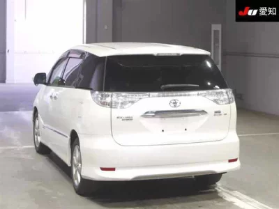 Toyota ESTIMA HYBRID