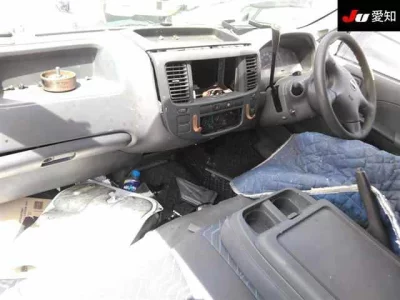 Nissan CARAVAN