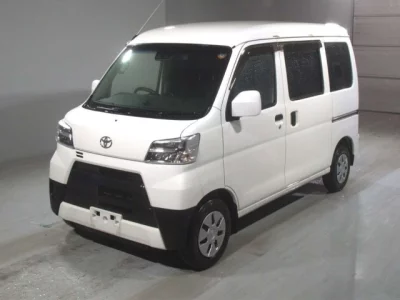Toyota Pixis Van