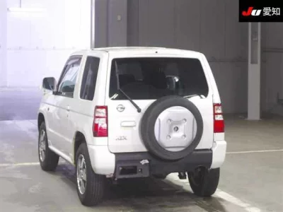 Nissan Kix