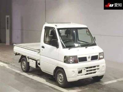 Nissan CLIPPER TRUCK