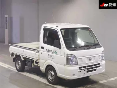 Nissan NT100 Clipper