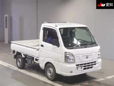 Nissan NT100 Clipper