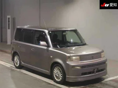 Toyota bB