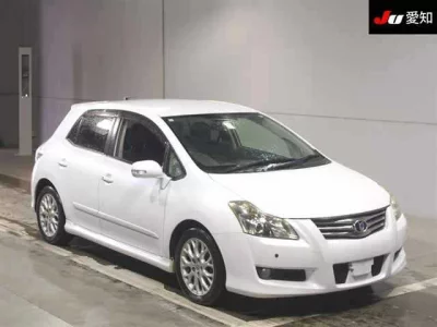 Toyota BLADE