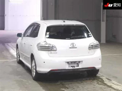 Toyota BLADE