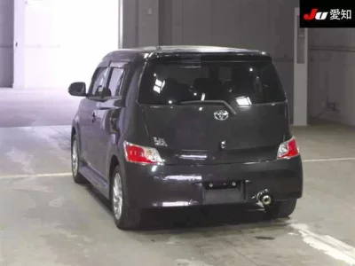 Toyota bB