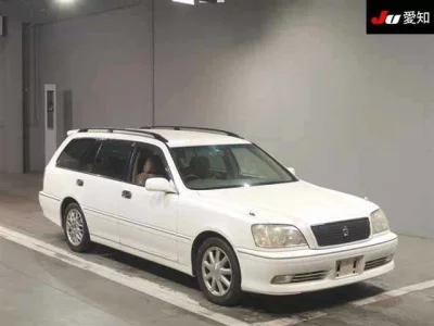 Toyota Crown Estate