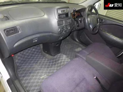 Toyota Raum