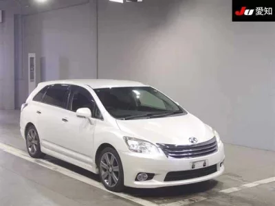 Toyota MARK X ZIO